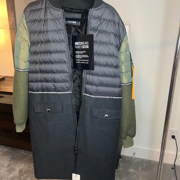 Mostly Heard Rarely Seen bomber jacket - Picture 2 of 4